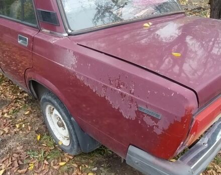 ВАЗ 2107 1999 у Дніпро (Дніпропетровську) на Automoto.ua Червоний ВАЗ 2107, об'ємом двигуна 1.5 л та пробігом 150 тис. км за 831 $, фото 3 на Automoto.ua