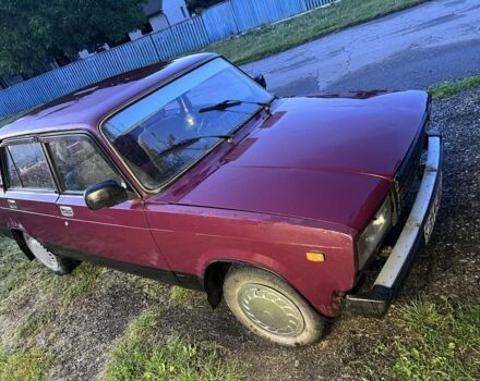 Красный ВАЗ 2107, объемом двигателя 1.5 л и пробегом 190 тыс. км за 399 $, фото 4 на Automoto.ua