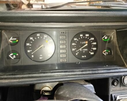 Красный ВАЗ 2107, объемом двигателя 1.5 л и пробегом 81 тыс. км за 1900 $, фото 4 на Automoto.ua