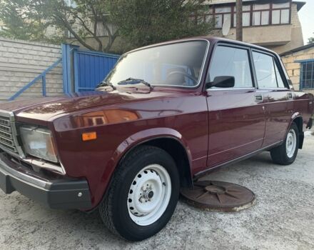 Красный ВАЗ 2107, объемом двигателя 1.5 л и пробегом 78 тыс. км за 2100 $, фото 2 на Automoto.ua