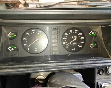 Красный ВАЗ 2107, объемом двигателя 1.5 л и пробегом 81 тыс. км за 1189 $, фото 3 на Automoto.ua