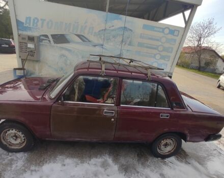 Красный ВАЗ 2107, объемом двигателя 1.5 л и пробегом 140 тыс. км за 350 $, фото 2 на Automoto.ua