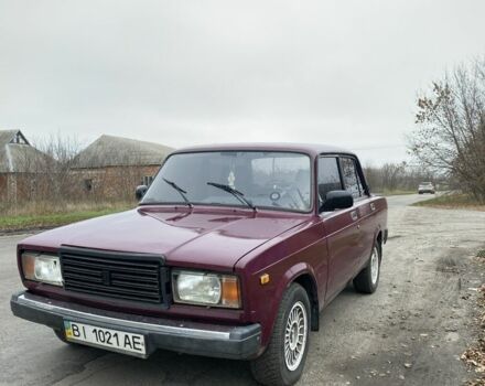 Красный ВАЗ 2107, объемом двигателя 1.5 л и пробегом 150 тыс. км за 1200 $, фото 3 на Automoto.ua