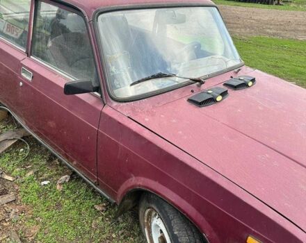Красный ВАЗ 2107, объемом двигателя 1.5 л и пробегом 1000 тыс. км за 591 $, фото 1 на Automoto.ua