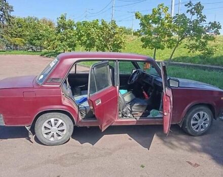 Красный ВАЗ 2107, объемом двигателя 1.4 л и пробегом 91 тыс. км за 1200 $, фото 2 на Automoto.ua