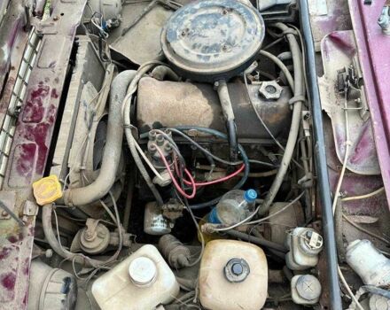 Красный ВАЗ 2107, объемом двигателя 1.5 л и пробегом 1000 тыс. км за 591 $, фото 2 на Automoto.ua