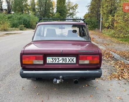 ВАЗ 2107 2001 в Днепре (Днепропетровске) на Automoto.ua Красный ВАЗ 2107, объемом двигателя 1.6 л и пробегом 65 тыс. км за 2000 $, фото 4 на Automoto.ua
