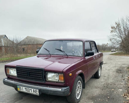 Красный ВАЗ 2107, объемом двигателя 1.45 л и пробегом 150 тыс. км за 1100 $, фото 1 на Automoto.ua