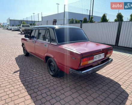 Красный ВАЗ 2107, объемом двигателя 1.5 л и пробегом 105 тыс. км за 940 $, фото 2 на Automoto.ua
