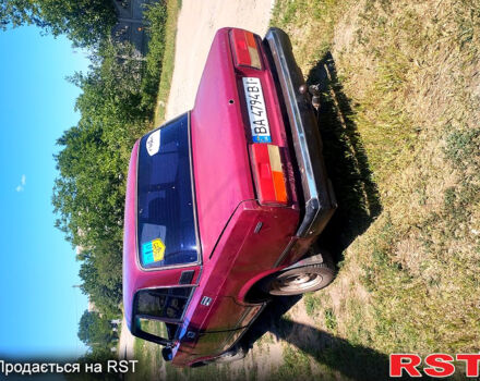 Красный ВАЗ 2107, объемом двигателя 1.5 л и пробегом 200 тыс. км за 480 $, фото 4 на Automoto.ua