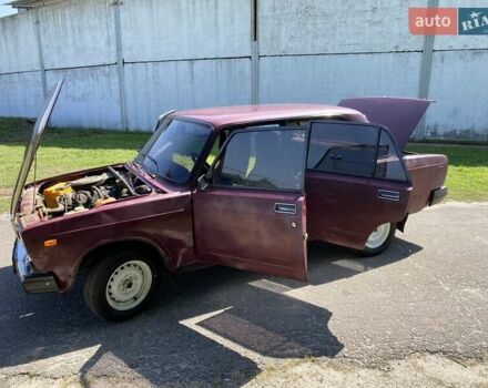 Червоний ВАЗ 2107, об'ємом двигуна 1.5 л та пробігом 110 тис. км за 850 $, фото 2 на Automoto.ua