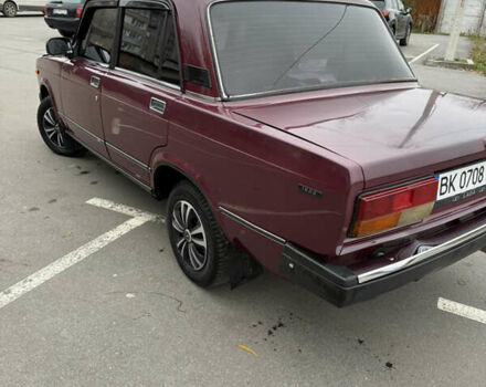 Красный ВАЗ 2107, объемом двигателя 1.57 л и пробегом 85 тыс. км за 1799 $, фото 2 на Automoto.ua