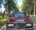 Красный ВАЗ 2107, объемом двигателя 1.5 л и пробегом 300 тыс. км за 1250 $, фото 1 на Automoto.ua
