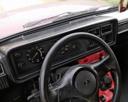 Червоний ВАЗ 2107, об'ємом двигуна 1.6 л та пробігом 1 тис. км за 713 $, фото 9 на Automoto.ua