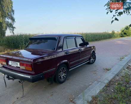 Красный ВАЗ 2107, объемом двигателя 1.57 л и пробегом 136 тыс. км за 2500 $, фото 5 на Automoto.ua