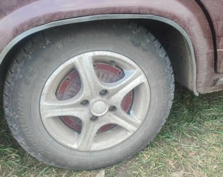 Красный ВАЗ 2107, объемом двигателя 1.6 л и пробегом 2 тыс. км за 1050 $, фото 2 на Automoto.ua