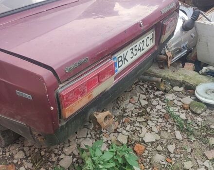 Красный ВАЗ 2107, объемом двигателя 1.5 л и пробегом 9 тыс. км за 143 $, фото 1 на Automoto.ua