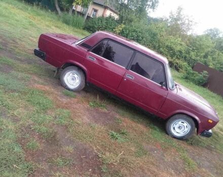 Красный ВАЗ 2107, объемом двигателя 5 л и пробегом 150 тыс. км за 32000 $, фото 3 на Automoto.ua