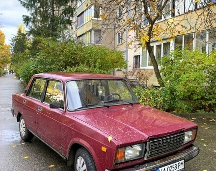 Красный ВАЗ 2107, объемом двигателя 1.5 л и пробегом 66 тыс. км за 1100 $, фото 1 на Automoto.ua