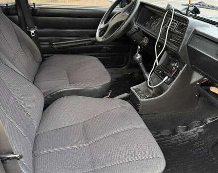 Красный ВАЗ 2107, объемом двигателя 1.57 л и пробегом 85 тыс. км за 1799 $, фото 4 на Automoto.ua