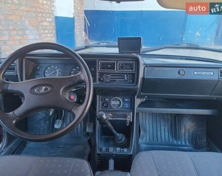 Червоний ВАЗ 2107, об'ємом двигуна 1.45 л та пробігом 254 тис. км за 950 $, фото 9 на Automoto.ua