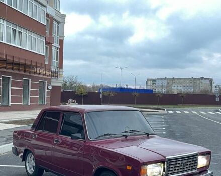 Красный ВАЗ 2107, объемом двигателя 1.6 л и пробегом 3 тыс. км за 1800 $, фото 5 на Automoto.ua