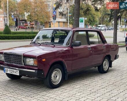 Красный ВАЗ 2107, объемом двигателя 1.6 л и пробегом 37 тыс. км за 1500 $, фото 2 на Automoto.ua