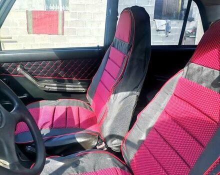 ВАЗ 2107 2003 в Кропивницком (Кировограде) на Automoto.ua Красный ВАЗ 2107, объемом двигателя 1.6 л и пробегом 46 тыс. км за 1600 $, фото 4 на Automoto.ua