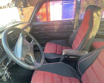 Красный ВАЗ 2107, объемом двигателя 1.6 л и пробегом 89 тыс. км за 1089 $, фото 2 на Automoto.ua