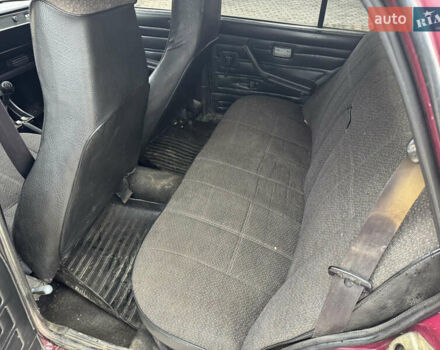 Красный ВАЗ 2107, объемом двигателя 1.5 л и пробегом 185 тыс. км за 750 $, фото 9 на Automoto.ua