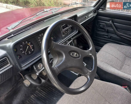 Красный ВАЗ 2107, объемом двигателя 1.5 л и пробегом 70 тыс. км за 1550 $, фото 13 на Automoto.ua