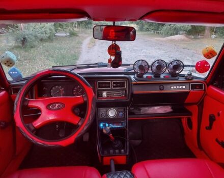 Красный ВАЗ 2107, объемом двигателя 1.6 л и пробегом 99 тыс. км за 1350 $, фото 17 на Automoto.ua