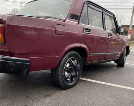 ВАЗ 2107 2003 в Виннице на Automoto.ua Красный ВАЗ 2107, объемом двигателя 1.6 л и пробегом 300 тыс. км за 1100 $, фото 9 на Automoto.ua