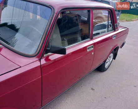Красный ВАЗ 2107, объемом двигателя 1.5 л и пробегом 70 тыс. км за 1550 $, фото 2 на Automoto.ua
