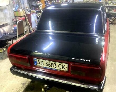 Красный ВАЗ 2107, объемом двигателя 1.5 л и пробегом 280 тыс. км за 2000 $, фото 3 на Automoto.ua