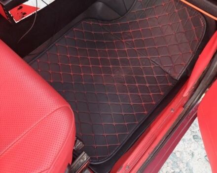 Красный ВАЗ 2107, объемом двигателя 1.6 л и пробегом 99 тыс. км за 1350 $, фото 1 на Automoto.ua