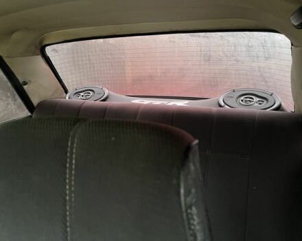 Красный ВАЗ 2107, объемом двигателя 1.6 л и пробегом 3 тыс. км за 1500 $, фото 4 на Automoto.ua