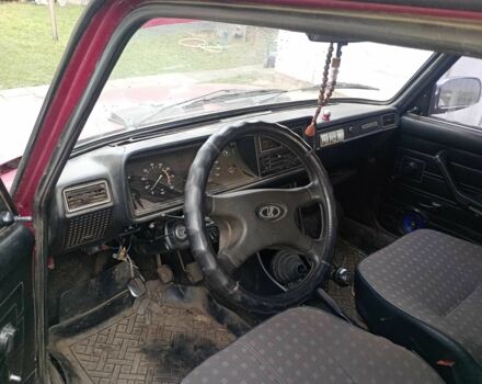 Червоний ВАЗ 2107, об'ємом двигуна 0 л та пробігом 250 тис. км за 900 $, фото 3 на Automoto.ua