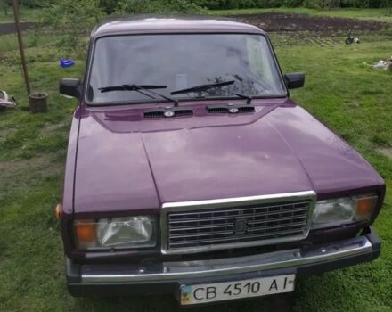 Красный ВАЗ 2107, объемом двигателя 0 л и пробегом 100 тыс. км за 700 $, фото 1 на Automoto.ua