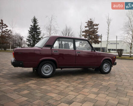 Червоний ВАЗ 2107, об'ємом двигуна 1.6 л та пробігом 72 тис. км за 2250 $, фото 3 на Automoto.ua