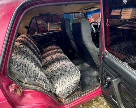 Красный ВАЗ 2107, объемом двигателя 1.5 л и пробегом 200 тыс. км за 600 $, фото 6 на Automoto.ua