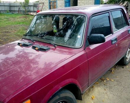 ВАЗ 2107 2004 в Петропавловке на Automoto.ua Красный ВАЗ 2107, объемом двигателя 1.5 л и пробегом 200 тыс. км за 830 $, фото 4 на Automoto.ua