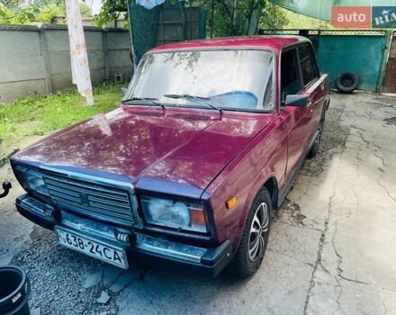 ВАЗ 2107 2004 в Новомосковске на Automoto.ua Красный ВАЗ 2107, объемом двигателя 1.5 л и пробегом 150 тыс. км за 850 $, фото 2 на Automoto.ua