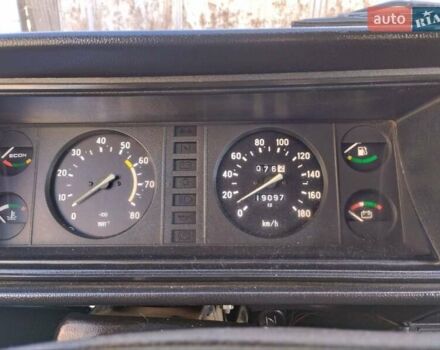 Красный ВАЗ 2107, объемом двигателя 1.5 л и пробегом 19 тыс. км за 2300 $, фото 2 на Automoto.ua