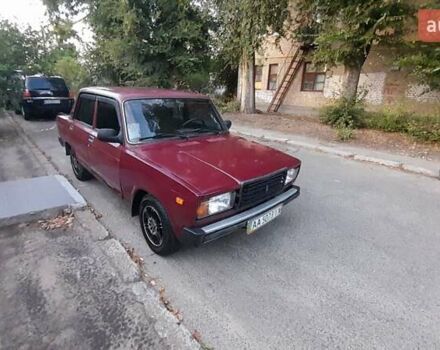 Красный ВАЗ 2107, объемом двигателя 1.45 л и пробегом 130 тыс. км за 1500 $, фото 2 на Automoto.ua