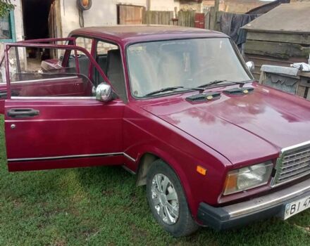 Красный ВАЗ 2107, объемом двигателя 0 л и пробегом 100 тыс. км за 668 $, фото 2 на Automoto.ua