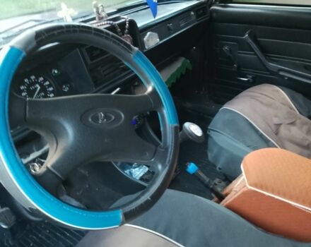 ВАЗ 2107 2004 в Бучаче на Automoto.ua Красный ВАЗ 2107, объемом двигателя 1.5 л и пробегом 65 тыс. км за 480 $, фото 5 на Automoto.ua