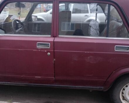 Красный ВАЗ 2107, объемом двигателя 1.5 л и пробегом 76 тыс. км за 1000 $, фото 2 на Automoto.ua