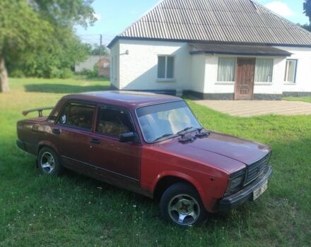 Красный ВАЗ 2107, объемом двигателя 0 л и пробегом 1000 тыс. км за 242 $, фото 5 на Automoto.ua