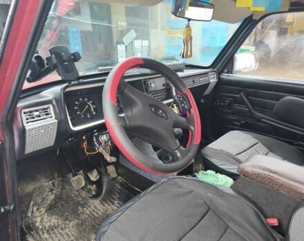 Красный ВАЗ 2107, объемом двигателя 1.5 л и пробегом 84 тыс. км за 1100 $, фото 3 на Automoto.ua